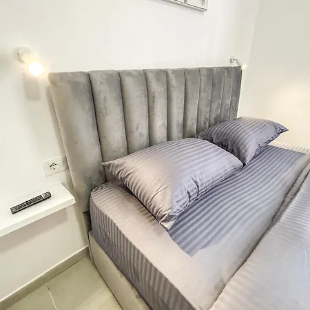 Garsoniere 1080 Apartment Durres